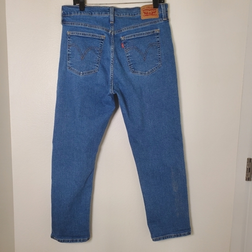 Levi's Women's Button Fly Wedgie Straight Leg Jeans With Distressing‎ - Picture 9 of 10